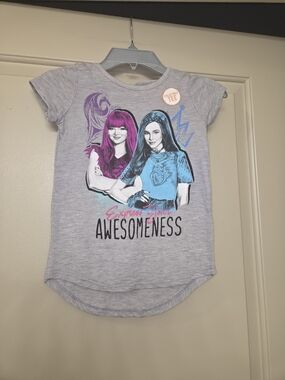 Disney Descendants 2 Tee Shirt With Mal And Evie